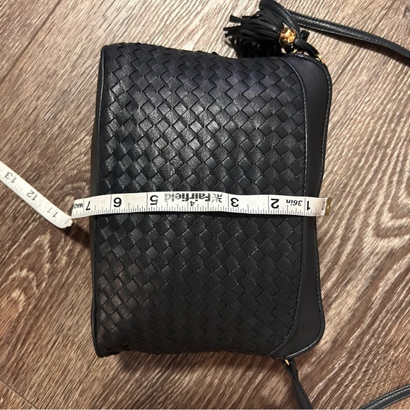 Ganson vintage weaved black leather shoulder bag - Picture 8 of 11